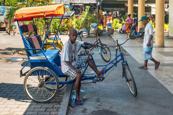 Pousse-pousse in Tamatave/ Madagascar - image by byvalet/shutterstock.com