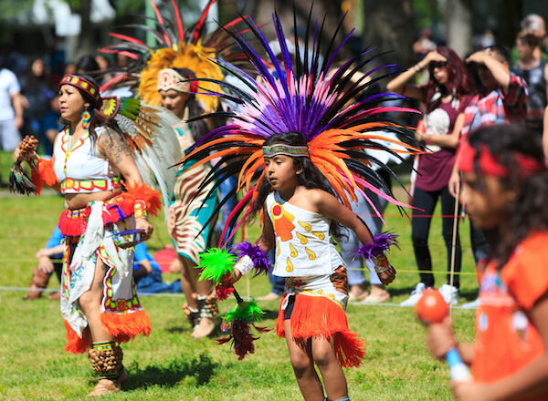 California spring dance - image by Cassiohabib/shutterstock.com