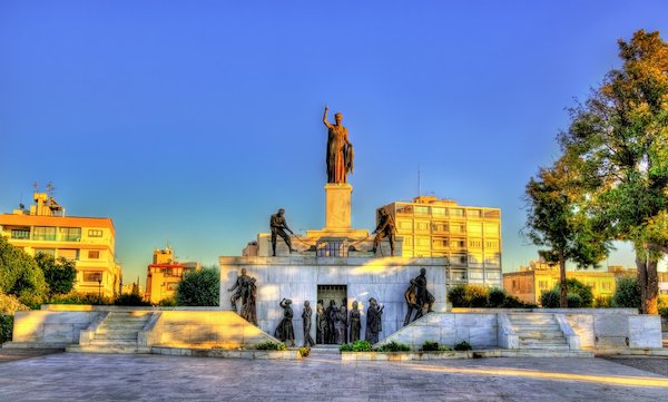 nicosia libero monument