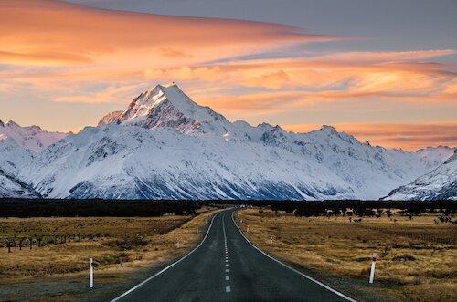 Oceania Mount Cook Aoraki - shutterstock